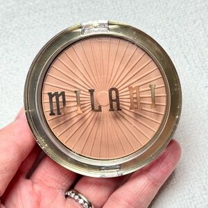 NEW Milani Silky Matte Bronzing Powder Sun Tan 03